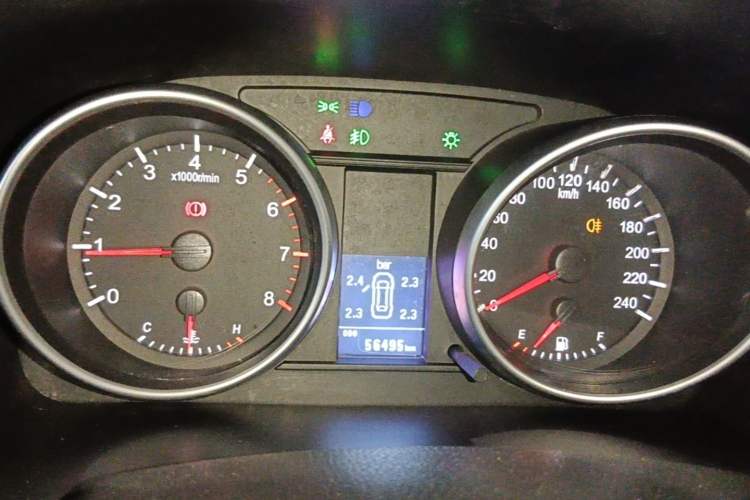 Used Haval H6 2014 Sport Version 1.5T Manual Two-Wheel Drive Elite Edition Instrument Cluster
