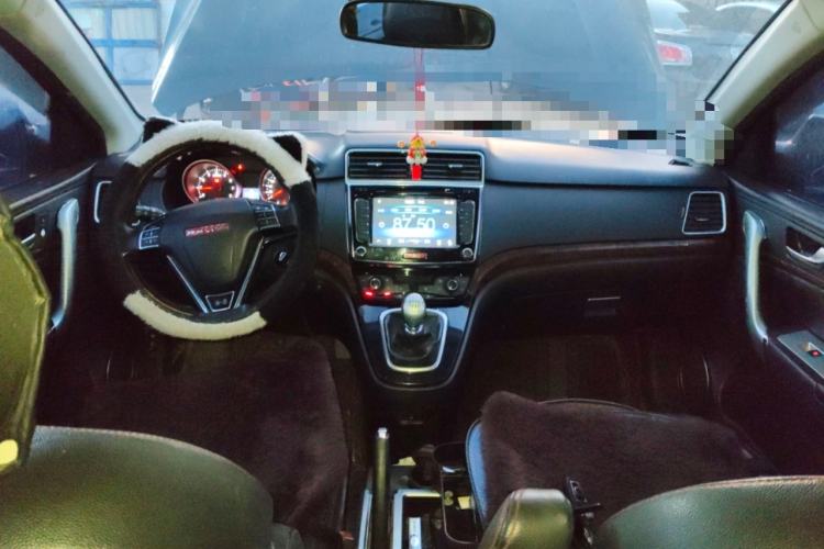 Used Haval H6 2014 Sport Version 1.5T Manual Two-Wheel Drive Elite Edition Interior 2
