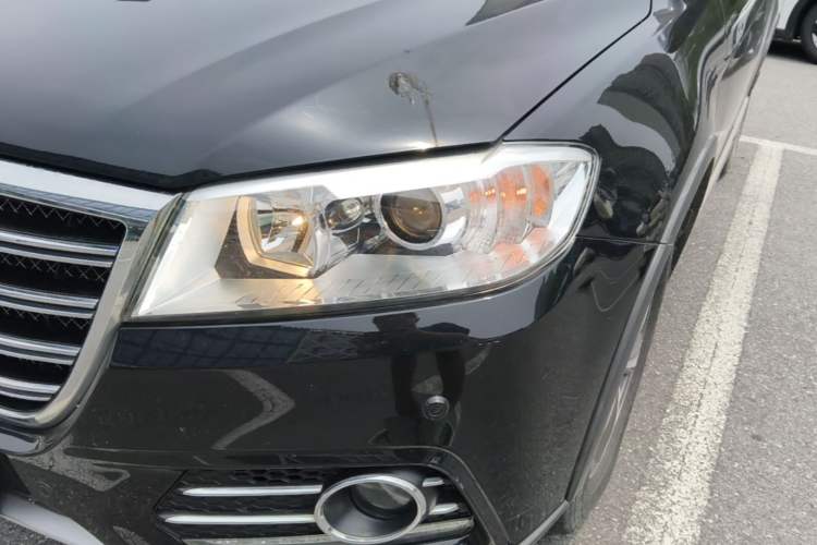 Used Haval H6 2014 Sport Edition 2.4L Automatic Elite Model Left Front Headlight