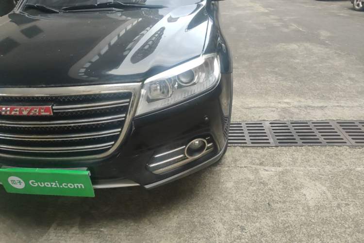 Used Haval H6 2014 Sport Version 1.5T Manual Two-Wheel Drive Elite Edition Left Front Headlight