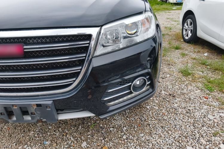Used Haval H6 2014 Sport Version 1.5T Manual Two-Wheel Drive Elite Edition Left Front Headlight