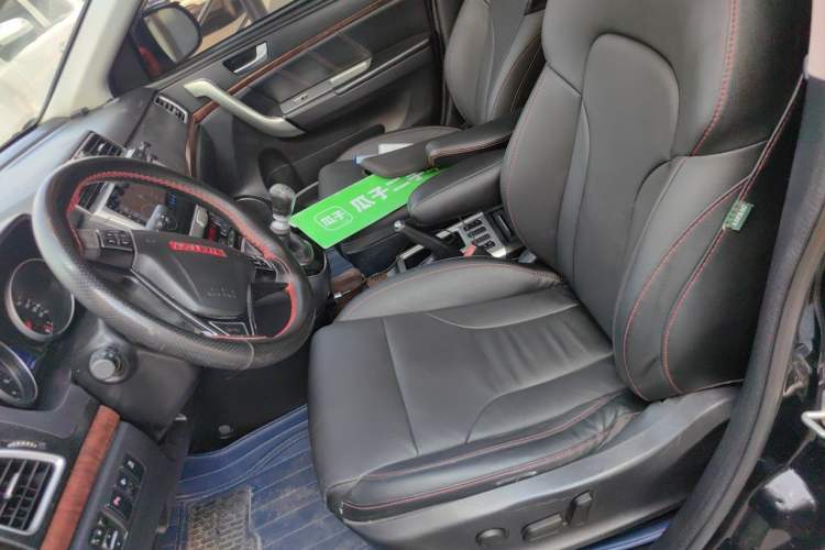 Used Haval H6 2014 Sport Edition 2.0T Diesel Manual Two-Wheel Drive Prestige Model Left Front Seat