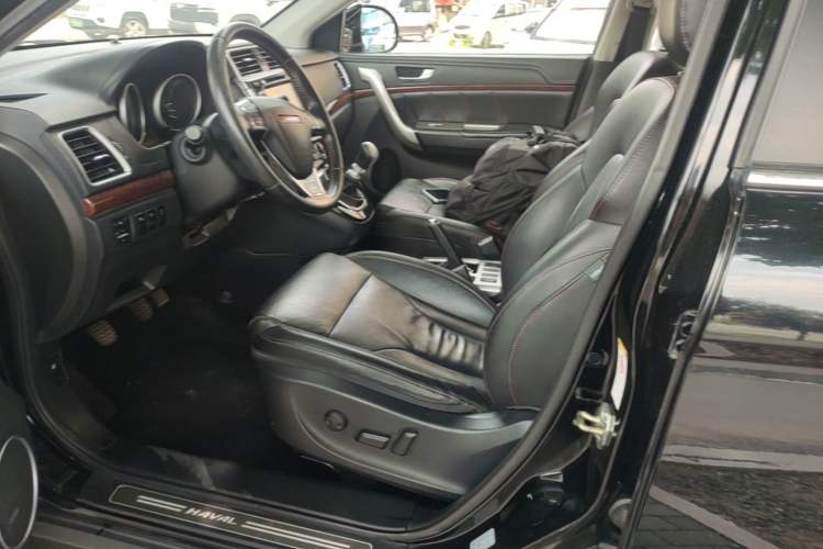 Used Haval H6 2014 Sport Edition 1.5T Manual 4x4 Elite Model Left Front Seat