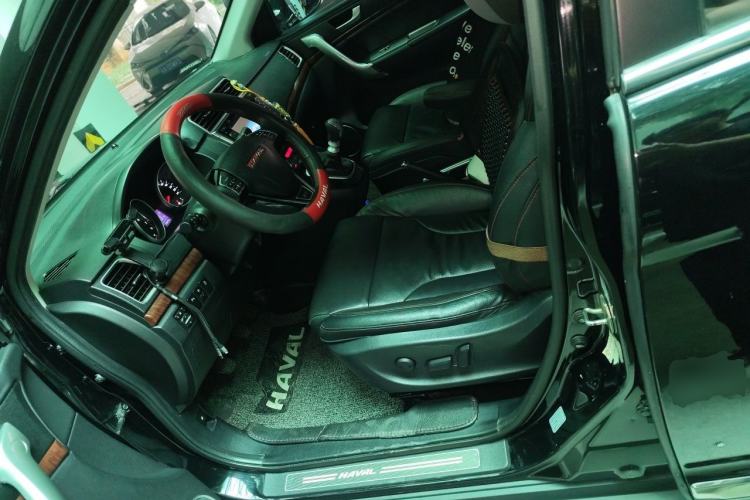 Used Haval H6 2014 Sport Version 1.5T Manual Two-Wheel Drive Elite Edition Left Front Seat