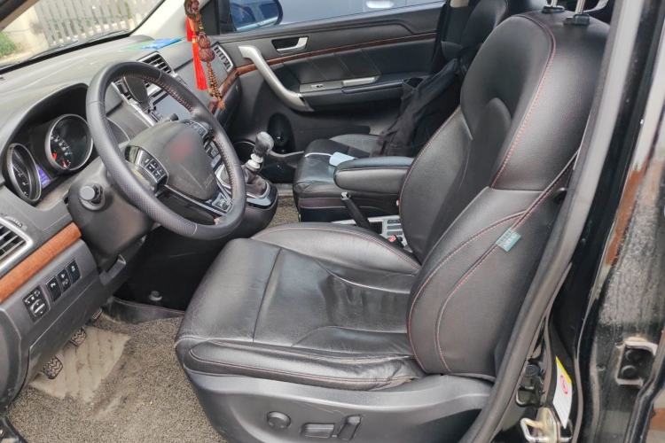 Used Haval H6 2014 Sport Version 1.5T Manual Two-Wheel Drive Elite Edition Left Front Seat