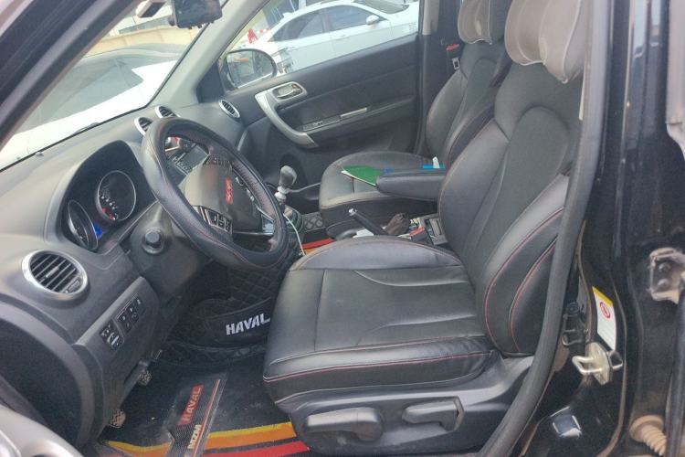 Used Haval H6 2014 Upgraded Model 1.5T Manual Two-Wheel Drive Elite Version Left Front Seat
