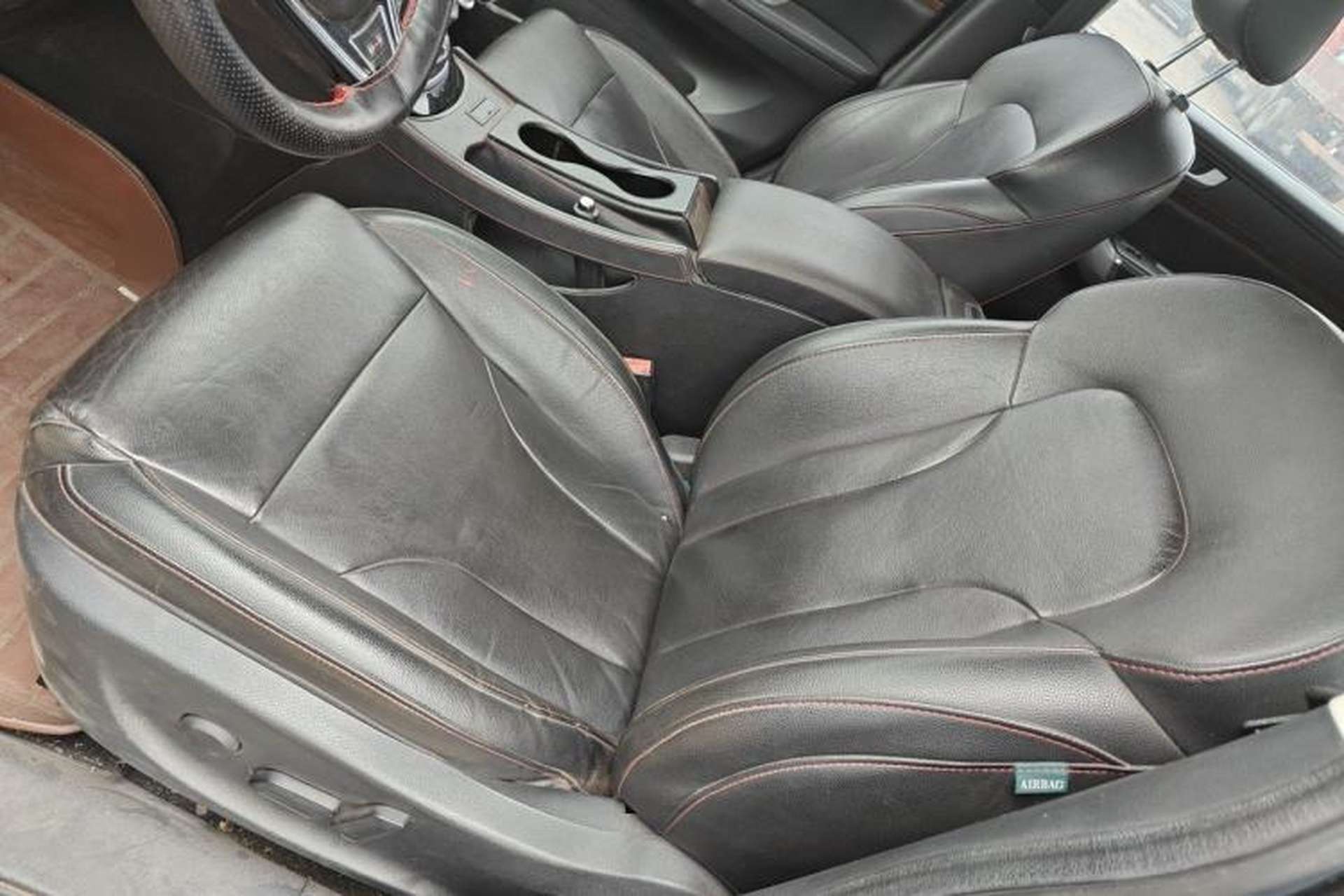 Used Haval H6 2014 Sport Version 1.5T Manual Two-Wheel Drive Elite Edition Left Front Seat
