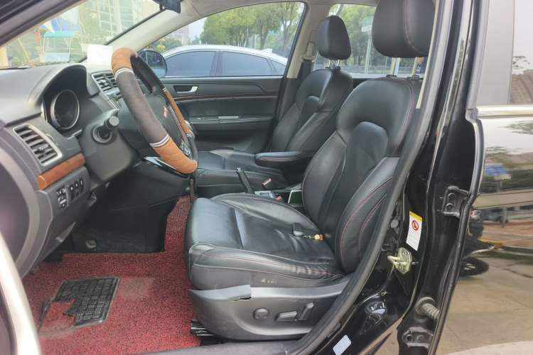 Used Haval H6 2014 Sport Version 1.5T Manual Two-Wheel Drive Elite Edition Left Front Seat