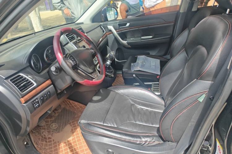 Used Haval H6 2014 Sport Version 1.5T Manual Two-Wheel Drive Elite Edition Left Front Seat