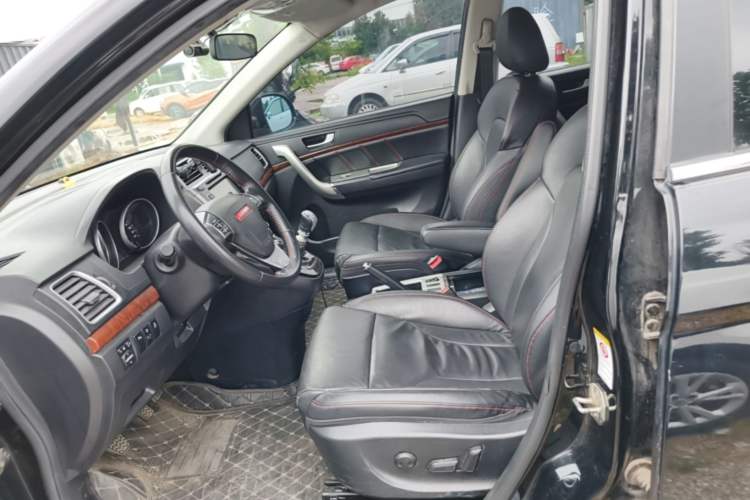 Used Haval H6 2014 Sport Version 1.5T Manual Two-Wheel Drive Elite Edition Left Front Seat