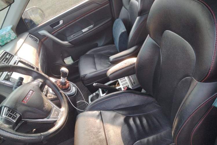 Used Haval H6 2014 Sport Version 1.5T Manual Two-Wheel Drive Elite Edition Left Front Seat