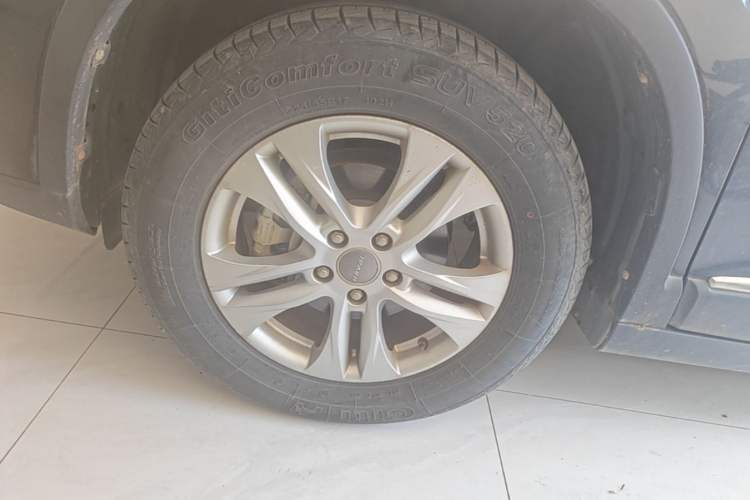 Used Haval H6 2014 Sport Version 1.5T Manual Two-Wheel Drive Elite Edition Left Front Wheel Hub