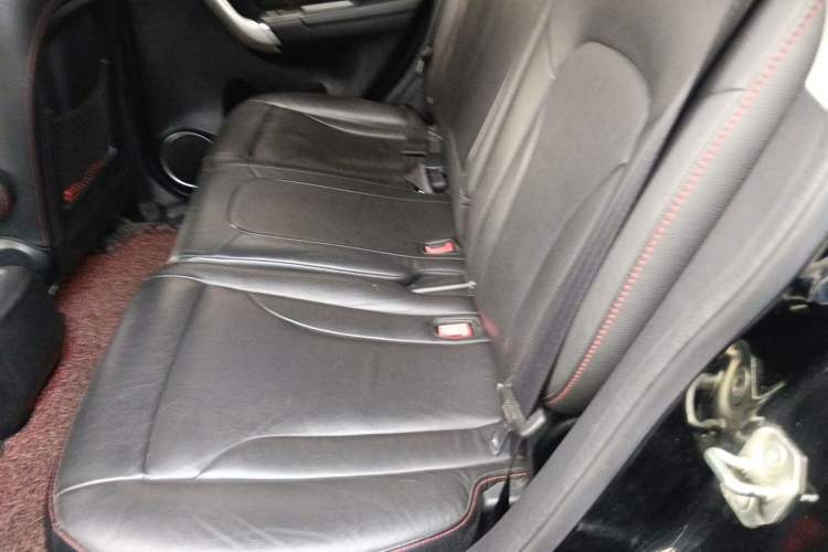 Used Haval H6 2014 Sport Version 1.5T Manual Two-Wheel Drive Elite Edition Left Rear Seat