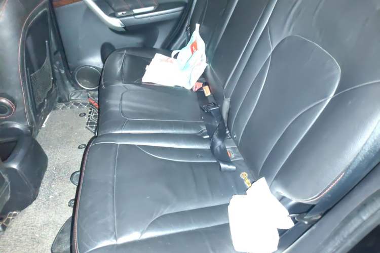 Used Haval H6 2014 Sport Version 1.5T Manual Two-Wheel Drive Elite Edition Left Rear Seat