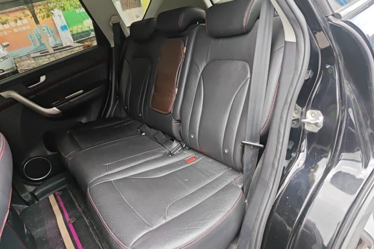Used Haval H6 2014 Sport Version 1.5T Manual Two-Wheel Drive Elite Edition Left Rear Seat