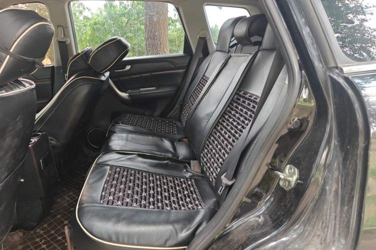 Used Haval H6 2014 Sport Version 1.5T Manual Two-Wheel Drive Elite Edition Left Rear Seat