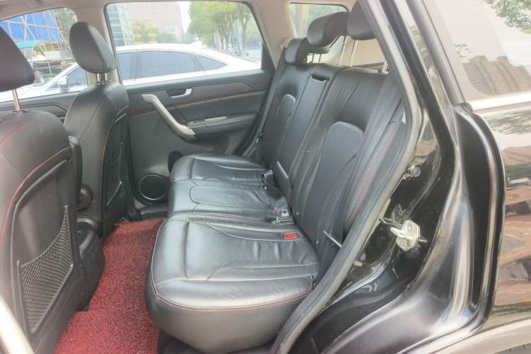 Used Haval H6 2014 Sport Version 1.5T Manual Two-Wheel Drive Elite Edition Left Rear Seat