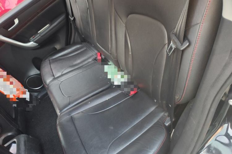Used Haval H6 2014 Sport Version 1.5T Manual Two-Wheel Drive Elite Edition Left Rear Seat