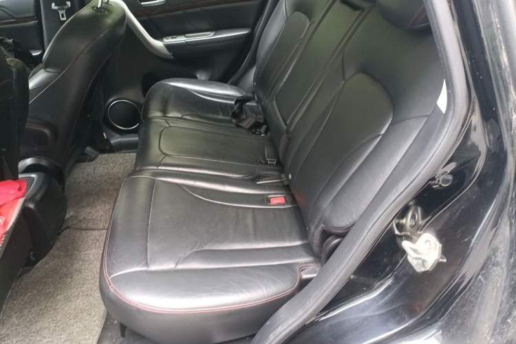 Used Haval H6 2014 Sport Version 1.5T Manual Two-Wheel Drive Elite Edition Left Rear Seat