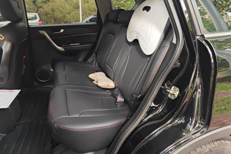 Used Haval H6 2014 Sport Version 1.5T Manual Two-Wheel Drive Elite Edition Left Rear Seat