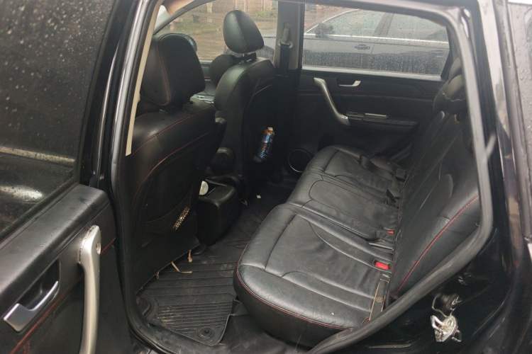 Used Haval H6 2014 Sport Version 1.5T Manual Two-Wheel Drive Elite Edition Left Rear Seat