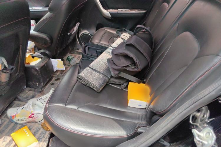 Used Haval H6 2014 Sport Version 1.5T Manual Two-Wheel Drive Elite Edition Left Rear Seat