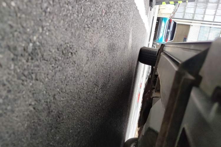 Used Haval H6 2014 Sport Version 1.5T Manual Two-Wheel Drive Elite Edition Left Side Sill