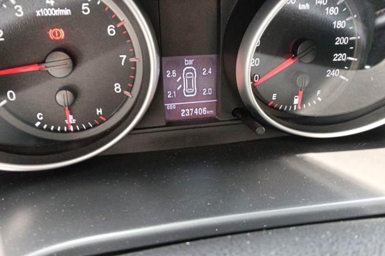 Used Haval H6 2014 Sport Version 1.5T Manual Two-Wheel Drive Elite Edition Odometer Close Up