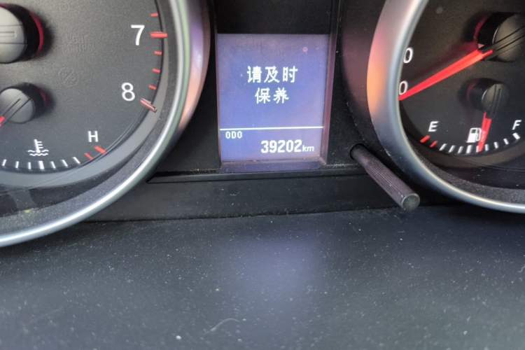 Used Haval H6 2014 Sport Version 1.5T Manual Two-Wheel Drive Elite Edition Odometer Close Up
