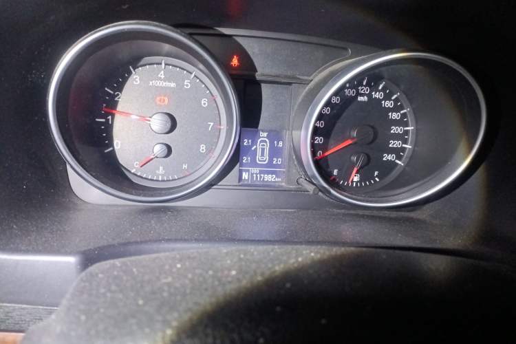 Used Haval H6 2014 Sport Edition 2.4L Automatic Elite Model Odometer Close Up