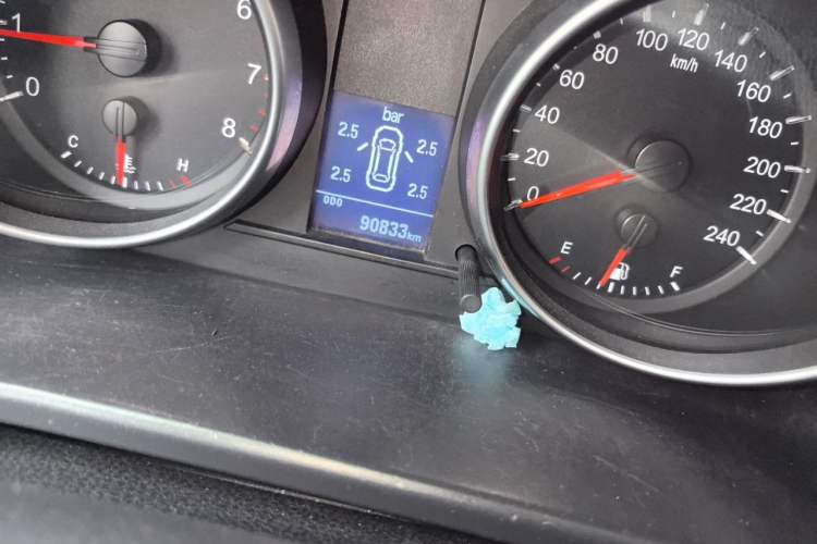 Used Haval H6 2014 Sport Version 1.5T Manual Two-Wheel Drive Elite Edition Odometer Close Up
