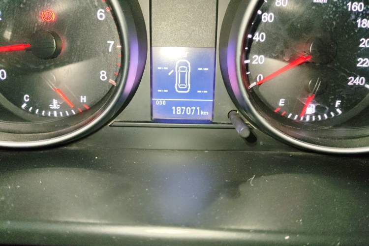 Used Haval H6 2014 Sport Version 1.5T Manual Two-Wheel Drive Elite Edition Odometer Close Up