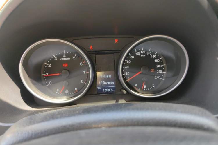 Used Haval H6 2014 Sport Version 1.5T Manual Two-Wheel Drive Elite Edition Odometer Close Up