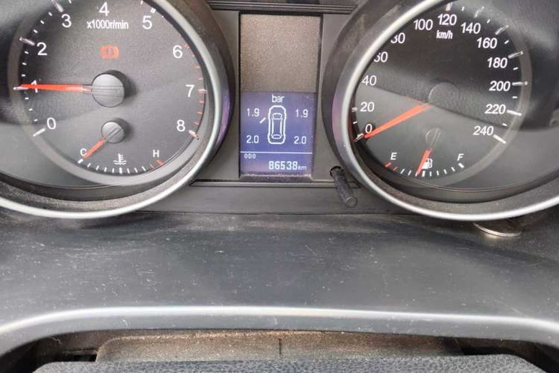 Used Haval H6 2014 Sport Version 1.5T Manual Two-Wheel Drive Elite Edition Odometer Close Up