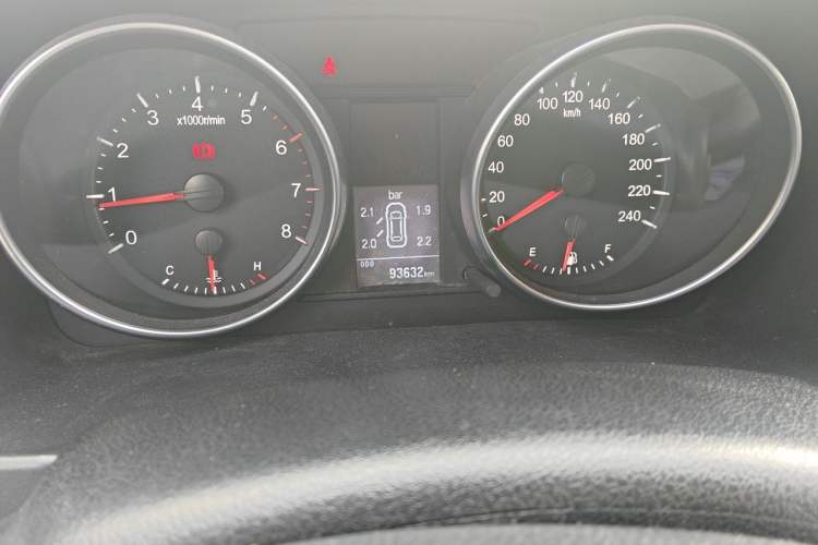 Used Haval H6 2014 Sport Version 1.5T Manual Two-Wheel Drive Elite Edition Odometer Close Up