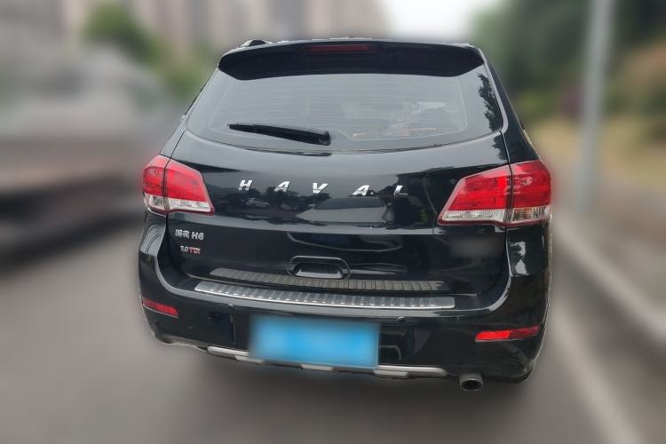 Used Haval H6 2014 Upgraded Model 2.0T Diesel Manual Two-Wheel Drive Elite Version Rear