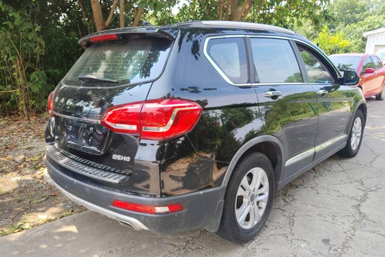 Used Haval H6 2014 Sport Edition 2.4L Automatic Elite Model Rear Right 45 Deg