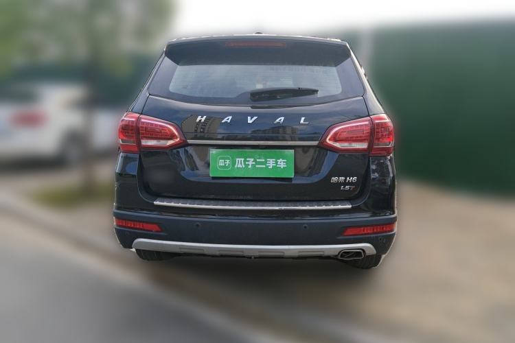 Used Haval H6 2014 Sport Version 1.5T Manual Two-Wheel Drive Elite Edition Rear