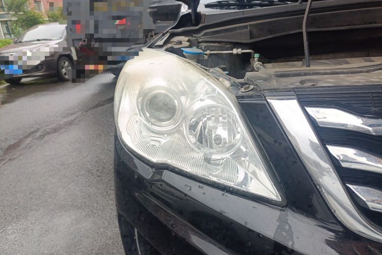 Used Haval H6 2014 Upgraded Model 1.5T Manual 4x4 Elite Version Right Front Headlight