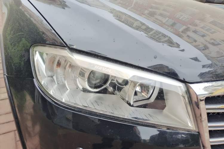 Used Haval H6 2014 Sports Edition 2.4L Automatic Prestige Model Right Front Headlight