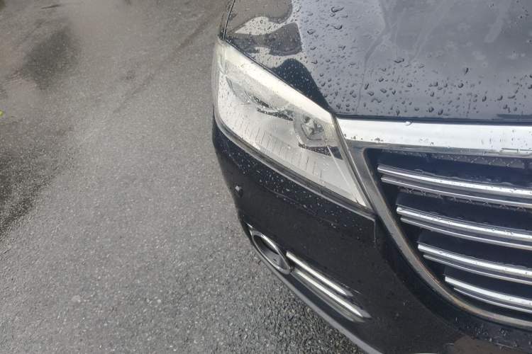 Used Haval H6 2014 Sport Version 1.5T Manual Two-Wheel Drive Elite Edition Right Front Headlight
