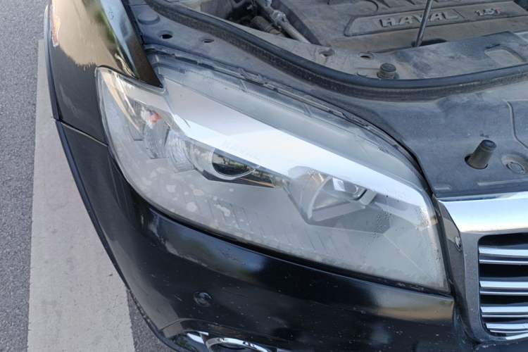 Used Haval H6 2014 Sport Version 1.5T Manual Two-Wheel Drive Elite Edition Right Front Headlight