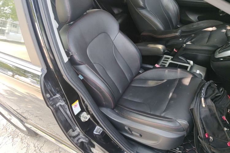 Used Haval H6 2014 Sport Edition 2.4L Automatic Elite Model Right Front Seat