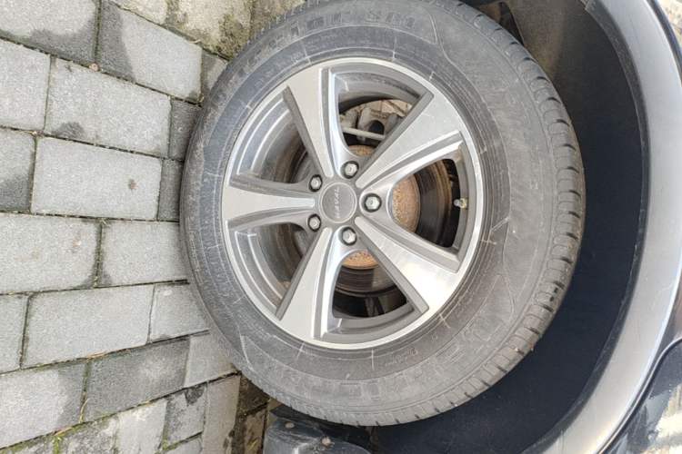 Used Haval H6 2014 Sport Version 1.5T Manual Two-Wheel Drive Elite Edition Right Rear Wheel Hub