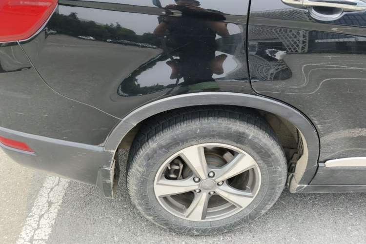 Used Haval H6 2014 Sport Edition 2.4L Automatic Elite Model Right Rear Wheel Hub
