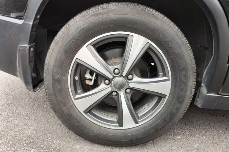 Used Haval H6 2014 Sport Version 1.5T Manual Two-Wheel Drive Elite Edition Right Rear Wheel Hub