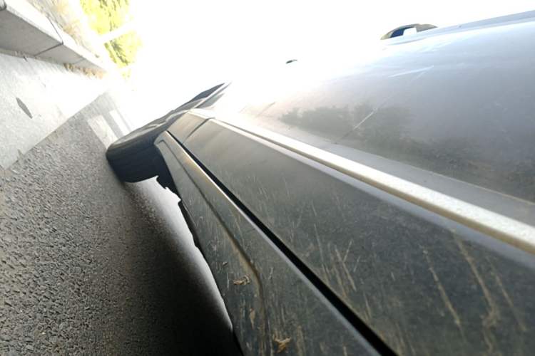 Used Haval H6 2014 Sport Version 1.5T Manual Two-Wheel Drive Elite Edition Right Side Sill