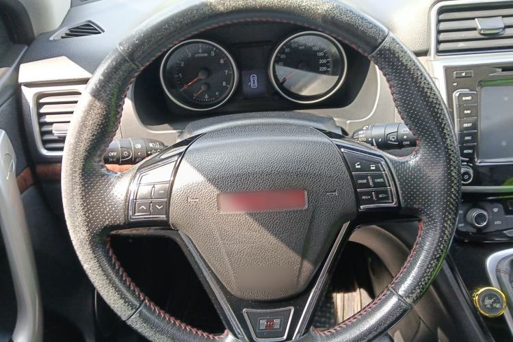 Used Haval H6 2014 Sport Version 1.5T Manual Two-Wheel Drive Elite Edition Steering Wheel