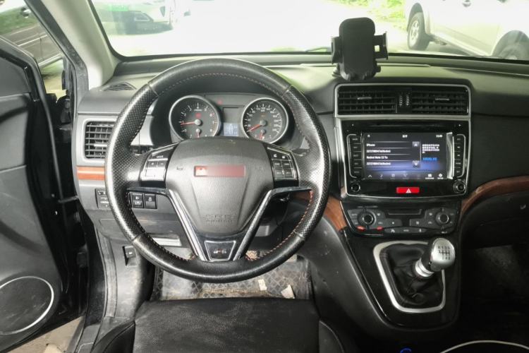 Used Haval H6 2014 Upgraded Model 1.5T Manual Two-Wheel Drive Elite Version Steering Wheel