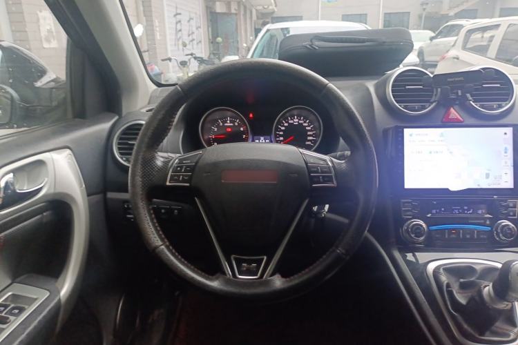 Used Haval H6 2014 Upgraded Model 1.5T Manual 4x4 Elite Version Steering Wheel